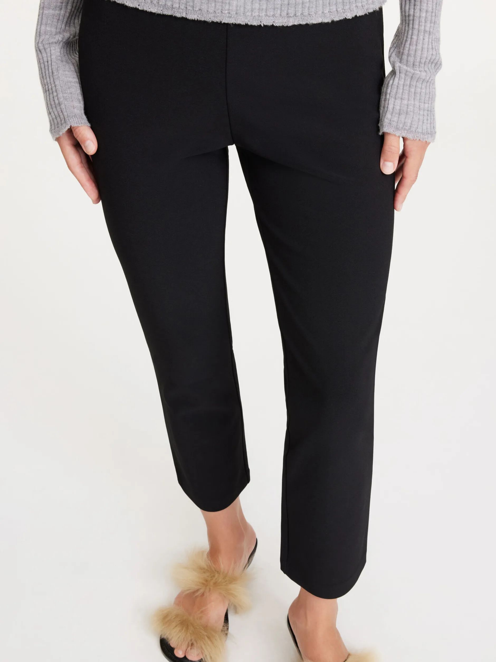 By Malene Birger Vilea Cropped Trousers^ Trousers